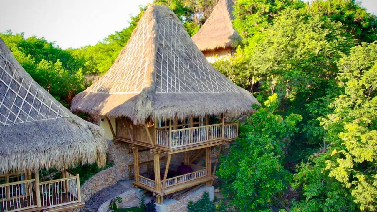 Elang Hillside Bamboo Villas Labuan Bajo Exterior foto